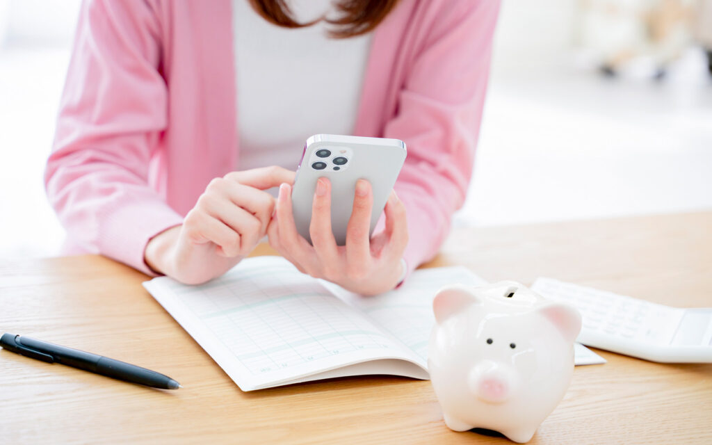 A型事業所の給料だけで生活できる？